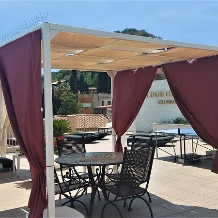I Due Grifoni Apartment