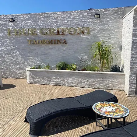 I Due Grifoni Apartment